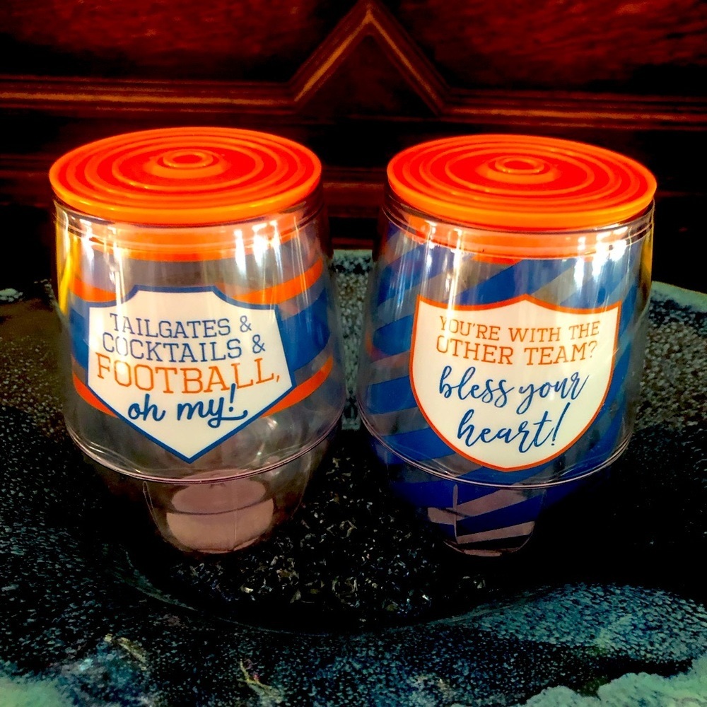2 Fanfare Acrylic Orange, Blue, & Clear Football Glasses with Lids - NEW! 🔸🔹